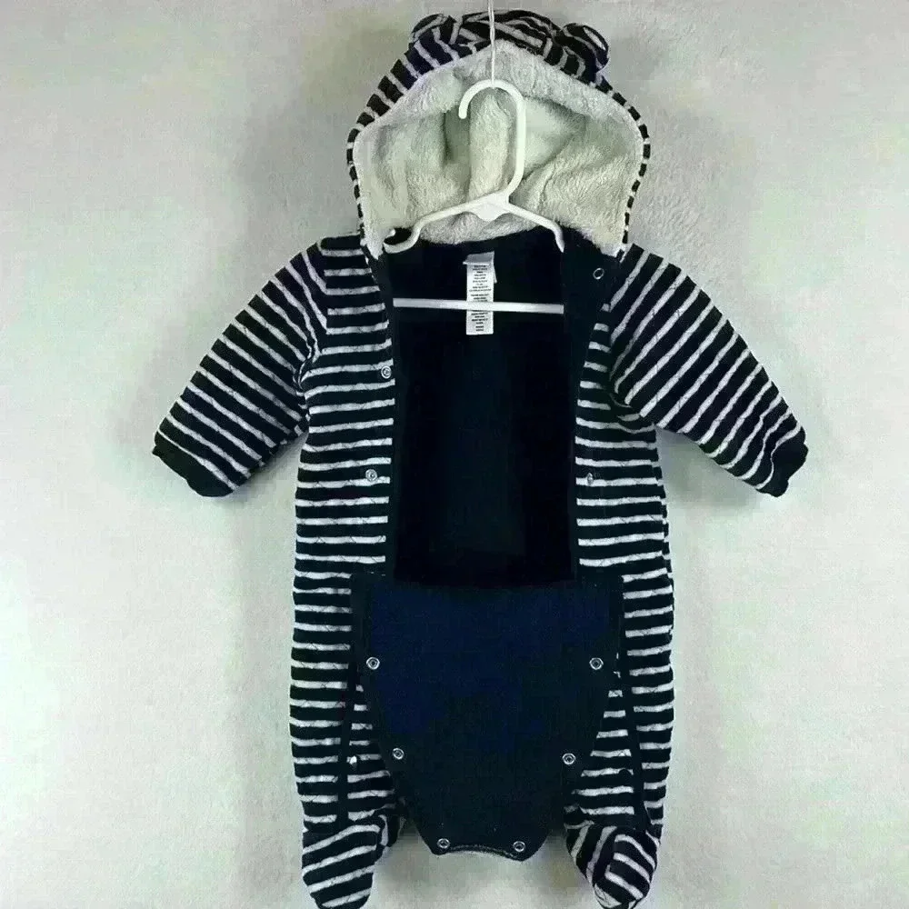 Lot (2) Nordstrom Baby/Carters Baby Snowsuits One Piece Sz 6 months Blue/White